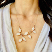 Anthos Leaf Necklace Pearl White